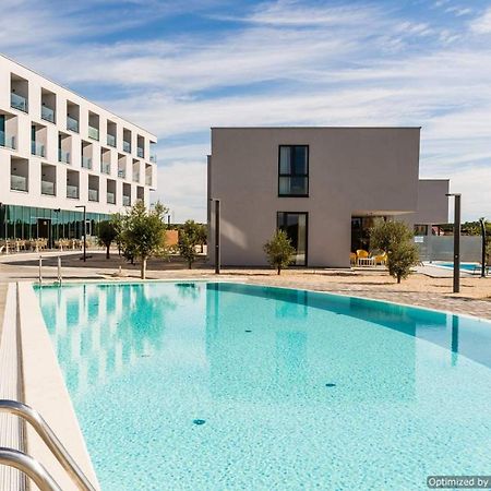 Hotel Olea Novalja Eksteriør bilde