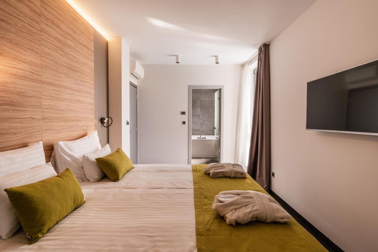 Hotel Olea Novalja Eksteriør bilde